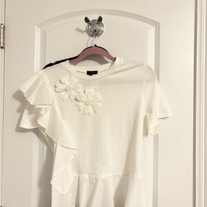 Chic White 3D Floral Embroidered Top with ruffled cotton hem